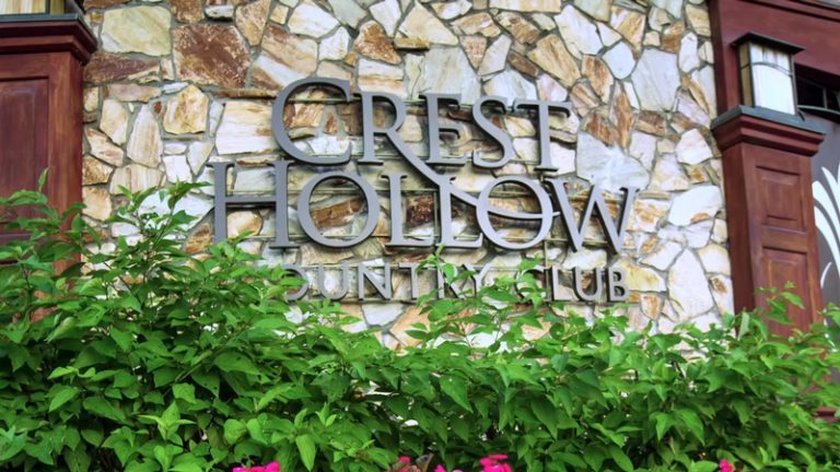 Crest Hollow Country Club Woodbury NY